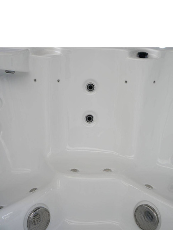 Jacuzzi ogrodowe wanna z hydromasażem 6-osobowe AG-1 z systemem Balboa/GECKO 200x200cm